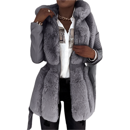 Isabella – Luxe Jas met Kap voor Dames